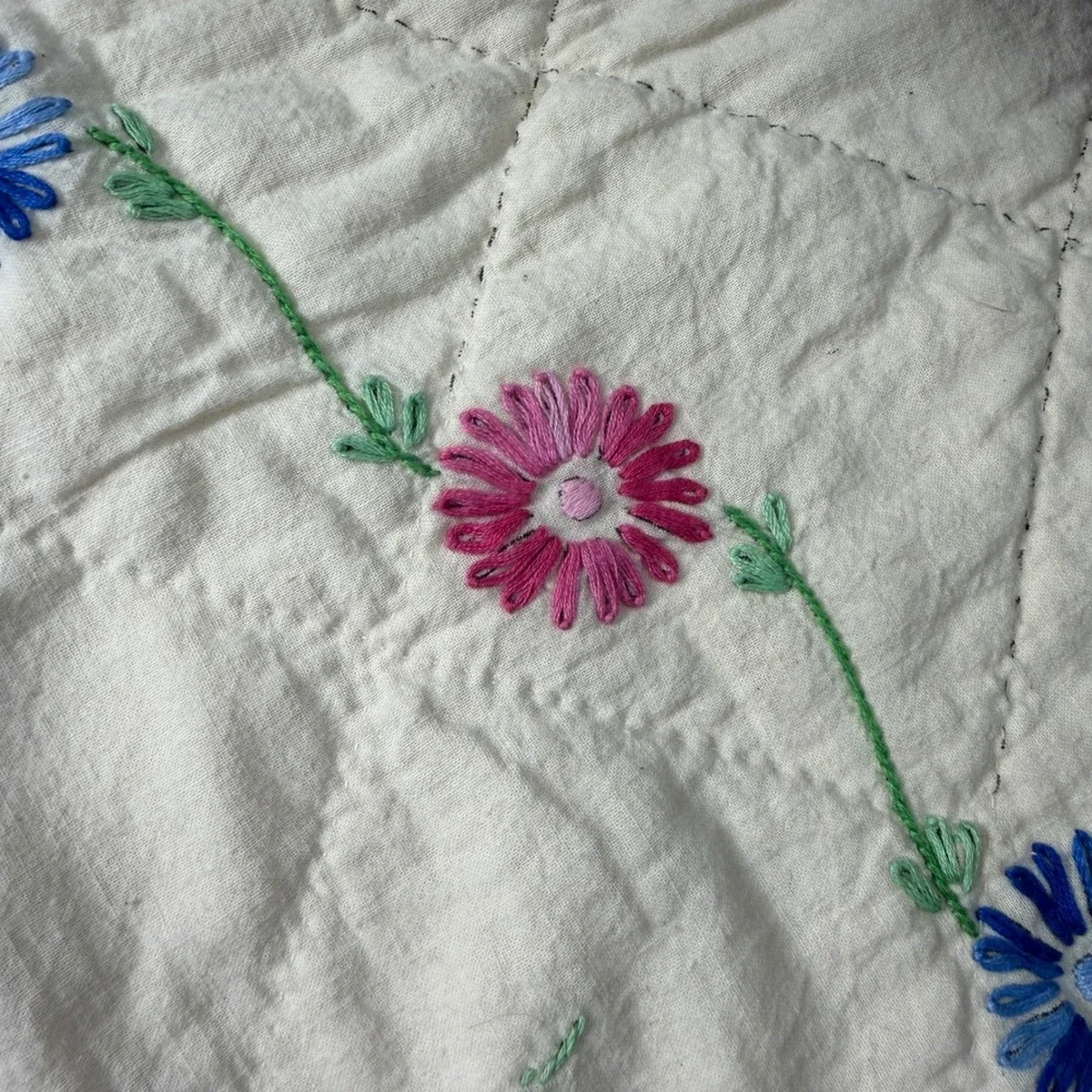 VTG Handmade Baby Quilt Nursery Crib Cream Pink Hand Embroidered Cat Dog 33x42